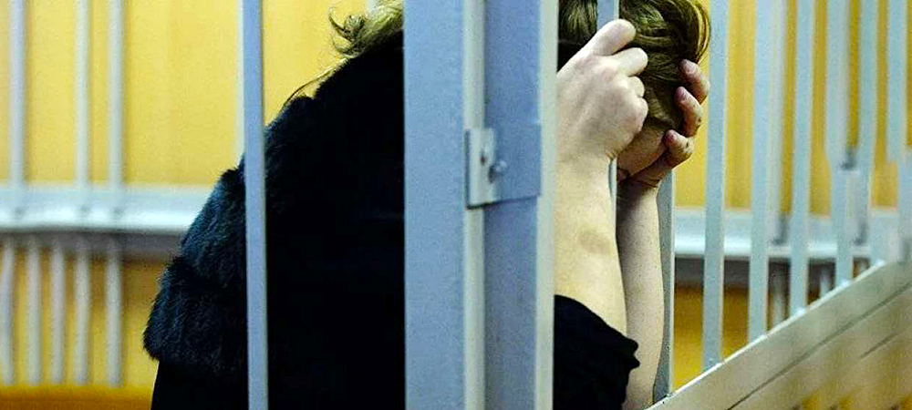Неисправимую алиментщицу, задолжавшую миллион рублей своим детям, будут судить в Карелии