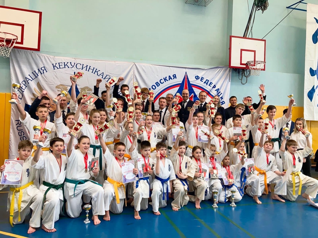 Каратисты из Петрозаводска завоевали «золото», «серебро» и «бронзу» на крупных турнирах
