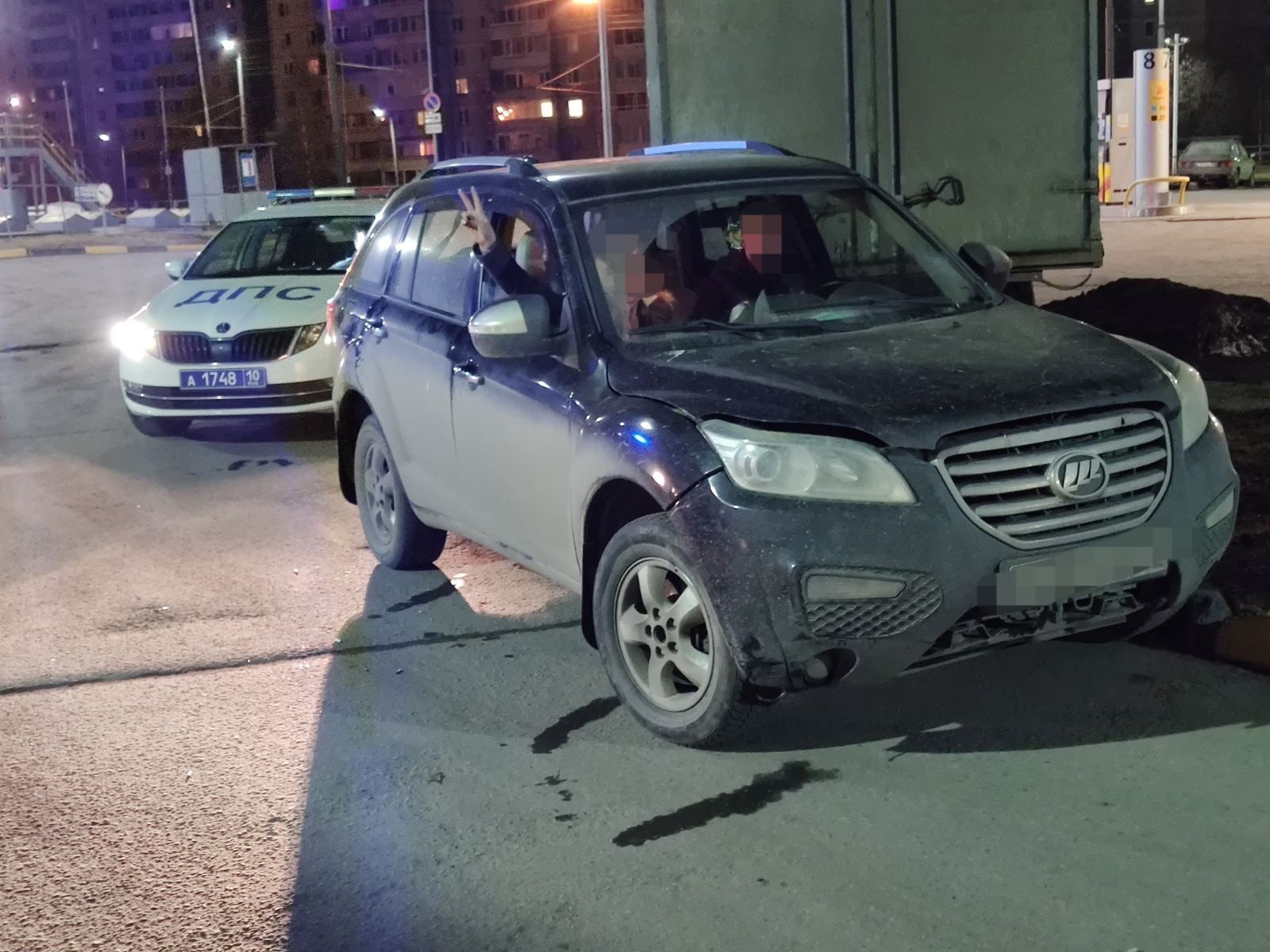 В Петрозаводске пьяные автомобилистки удивляют инспекторов