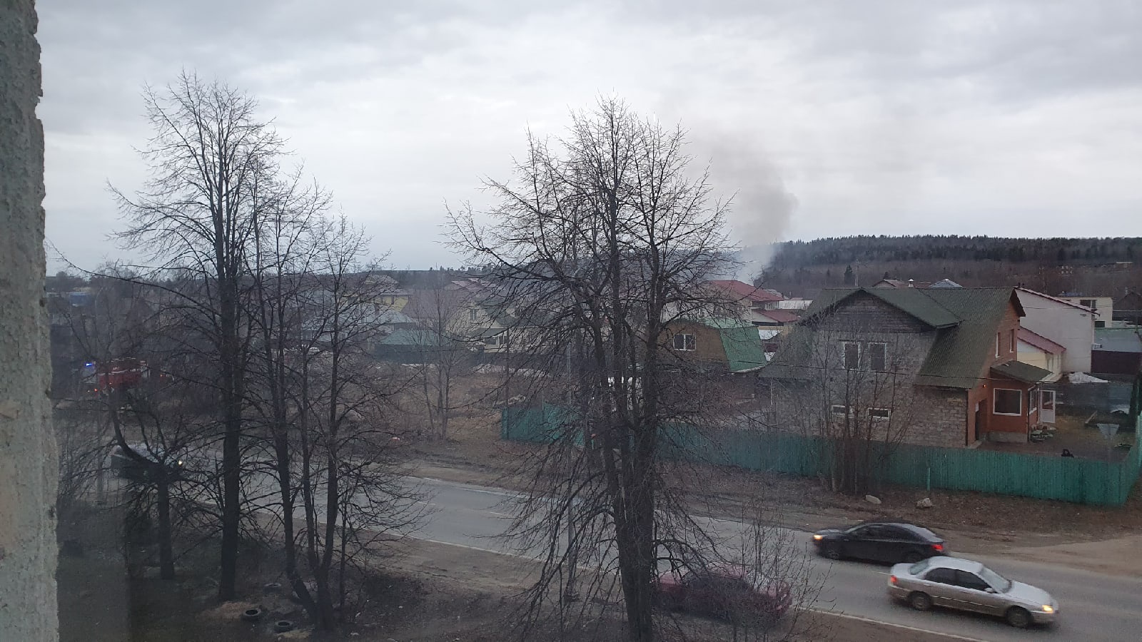 Коттедж сгорел в Петрозаводске (ВИДЕО)