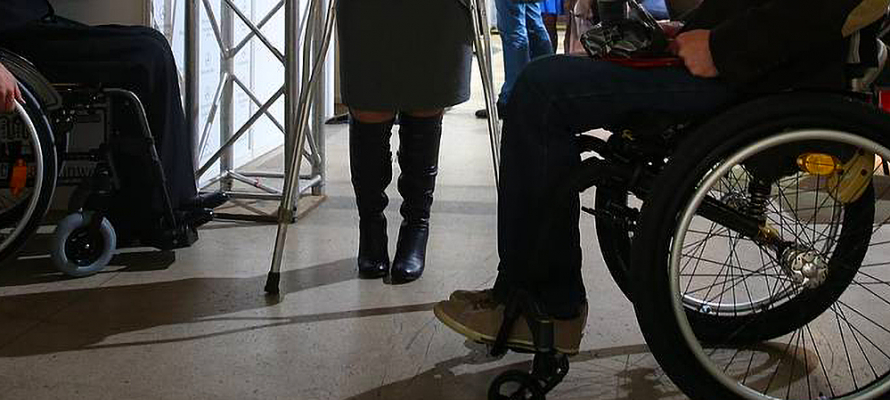 Активисты проверят кафе и рестораны Петрозаводска на доступность для людей на инвалидных колясках  