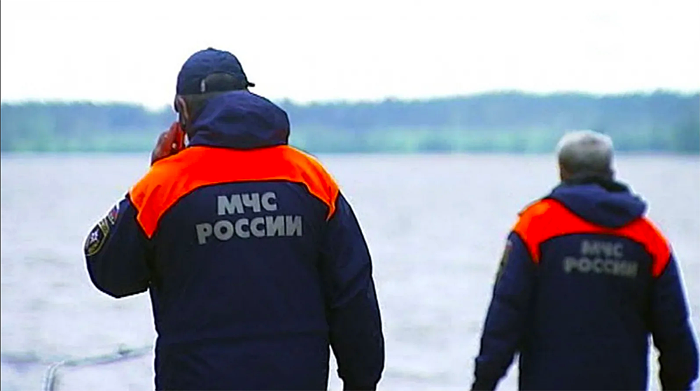 Поиски пропавших на озере в Карелии туристов приостановлены