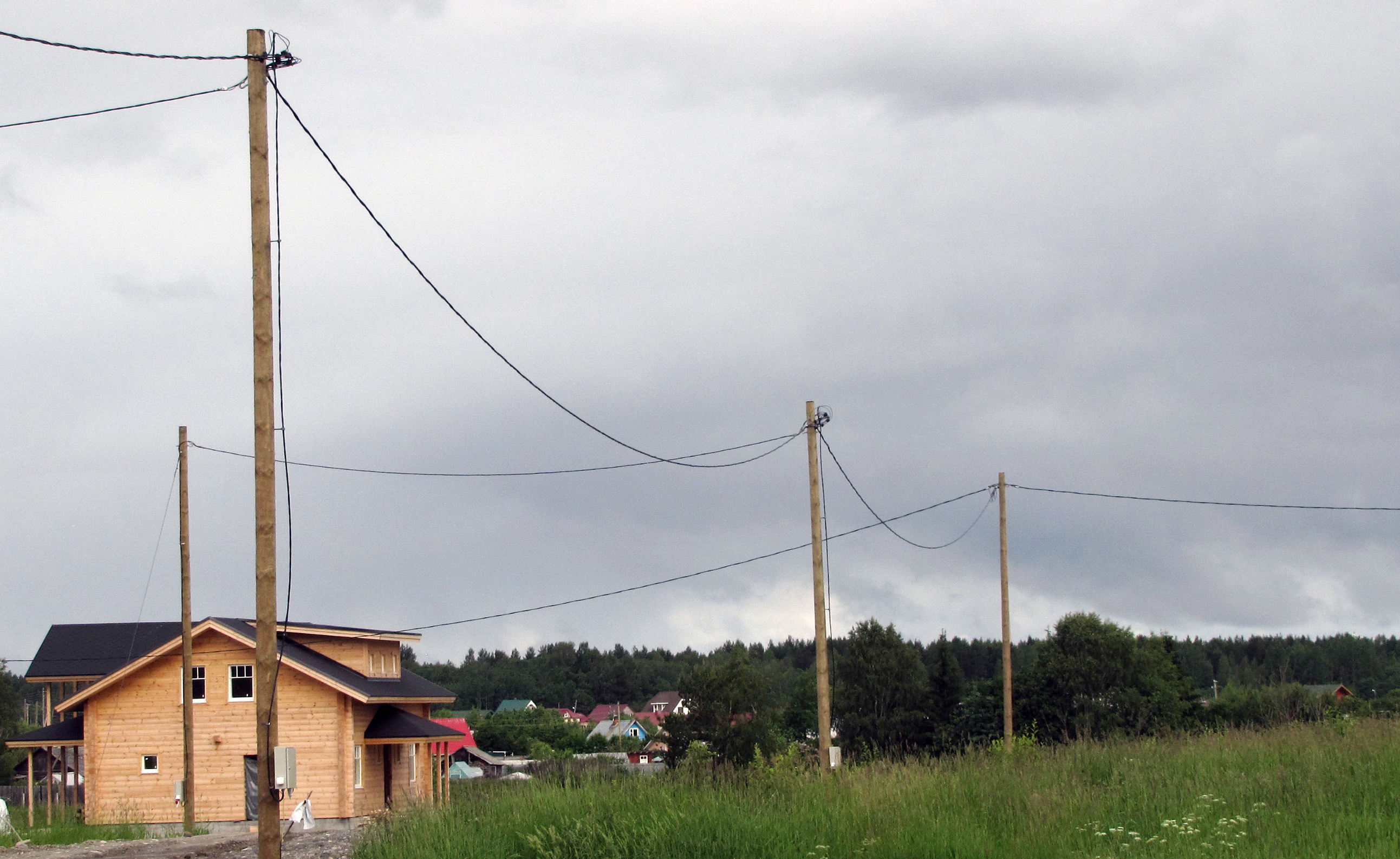 На следующей неделе энергетики проведут ремонты энергообъектов в восьми районах Карелии 
