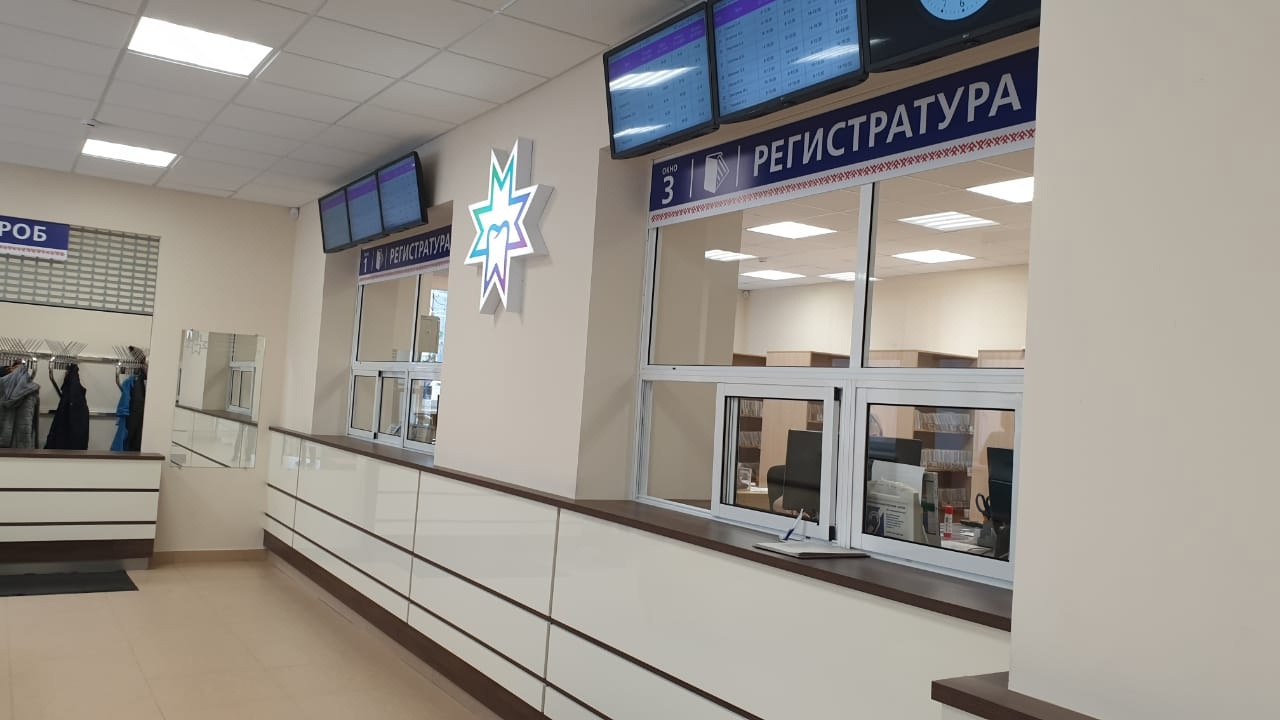 Минздрав ответил на жалобы жителей Петрозаводска на то, что они занимают очередь к стоматологу с пяти утра