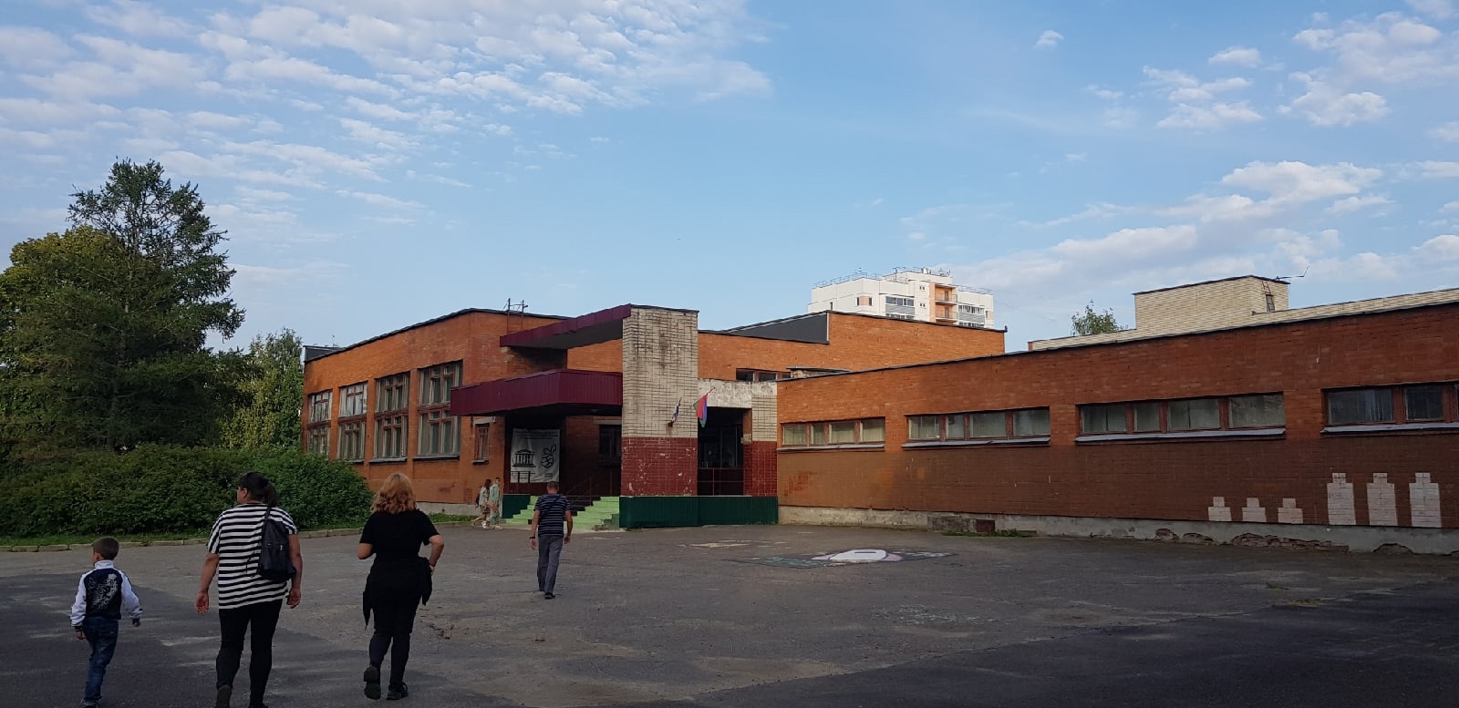 Школа 25 петрозаводск. Школа после капитального ремонта. Школа 3 Петрозаводск. 3 Школа Петрозаводск 2024 год.