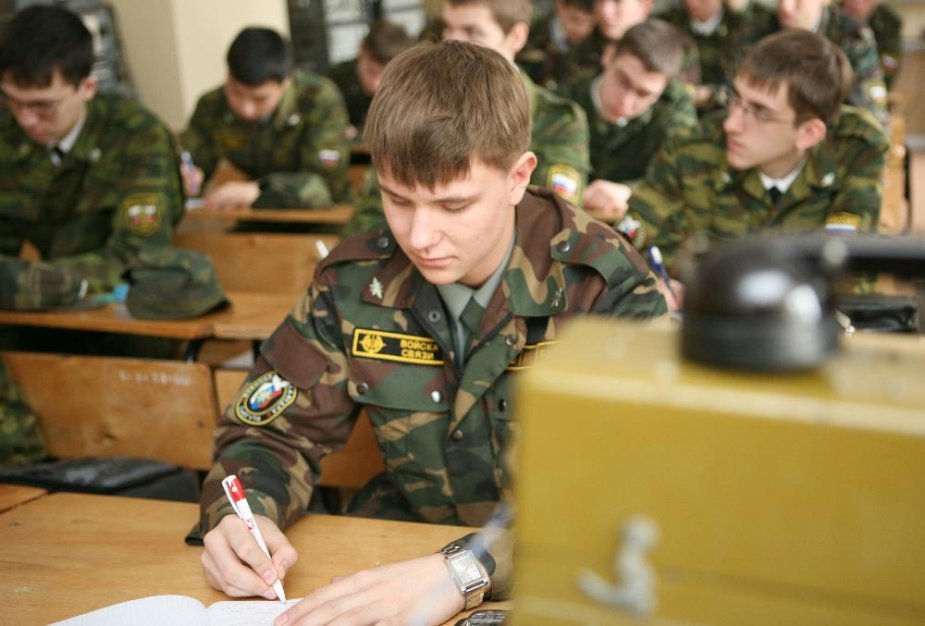 В Совете Федерации разъяснили, что ждет выпускников военных кафедр во время мобилизации