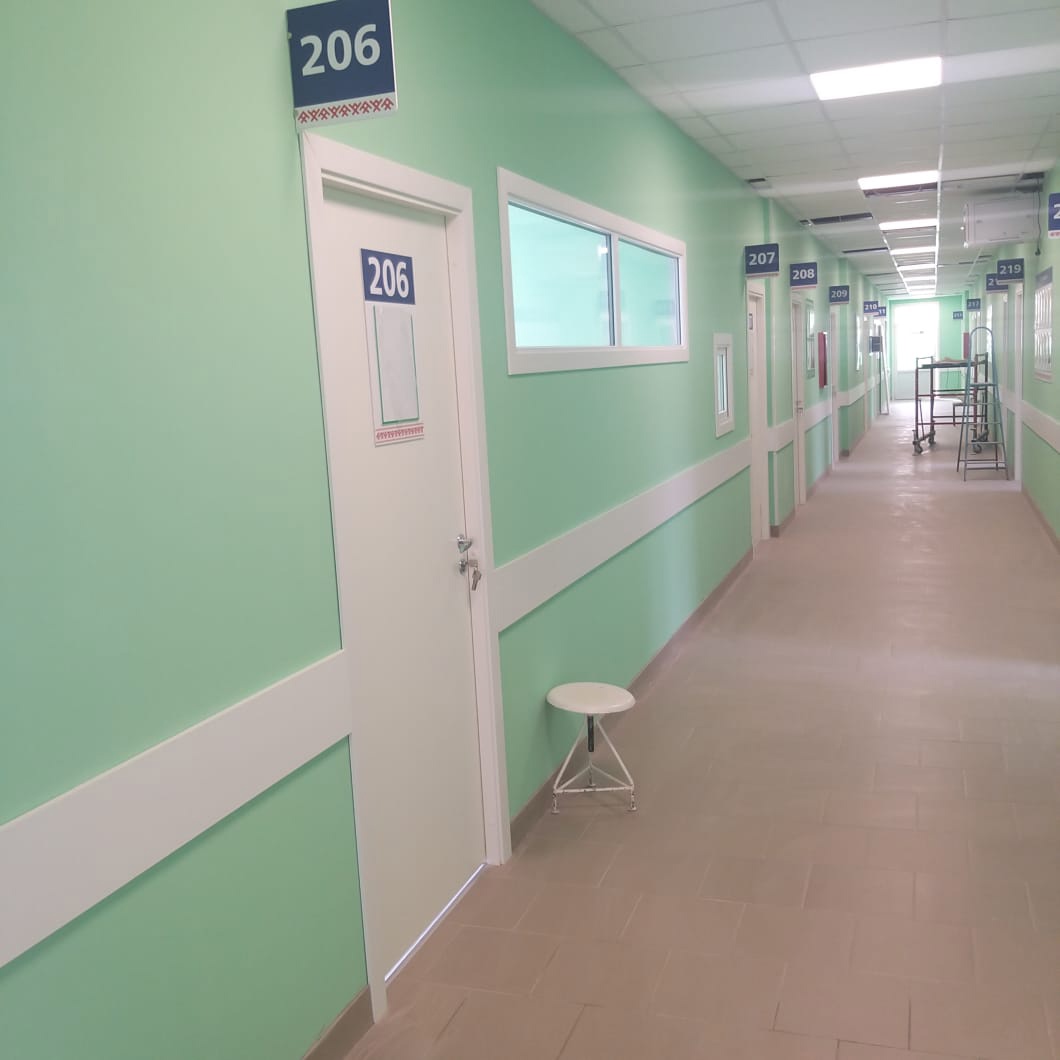 Полиция разбирается, как врачи больницы в Карелии подрались из-за госпитализации пациента