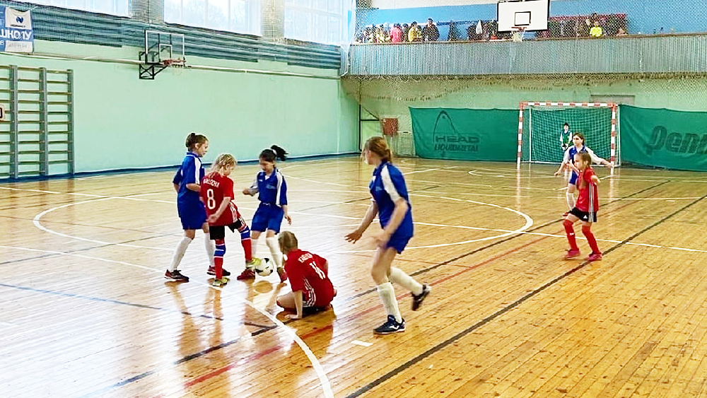На турнире в Карелии выяснилось, девушки из какого района лучше всех играют в футбол
