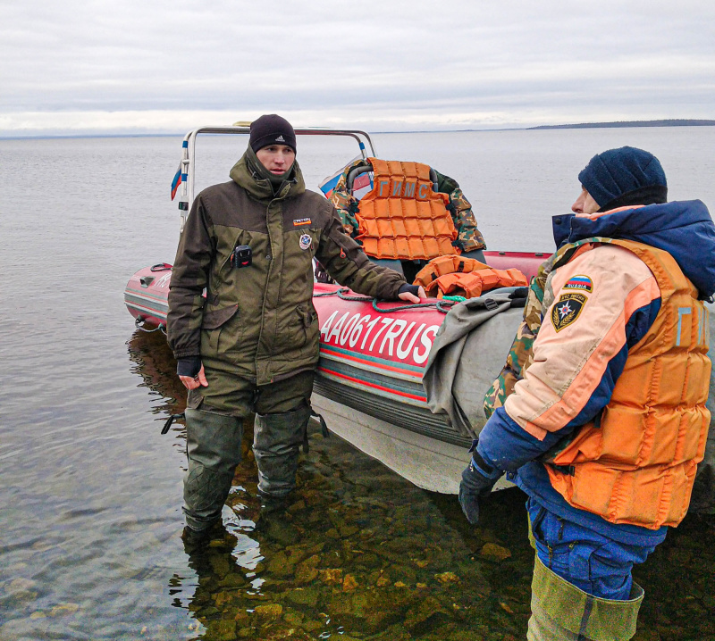 Рыбаки нарушают правила безопасности даже после закрытия навигации, выяснили в МЧС Карелии  