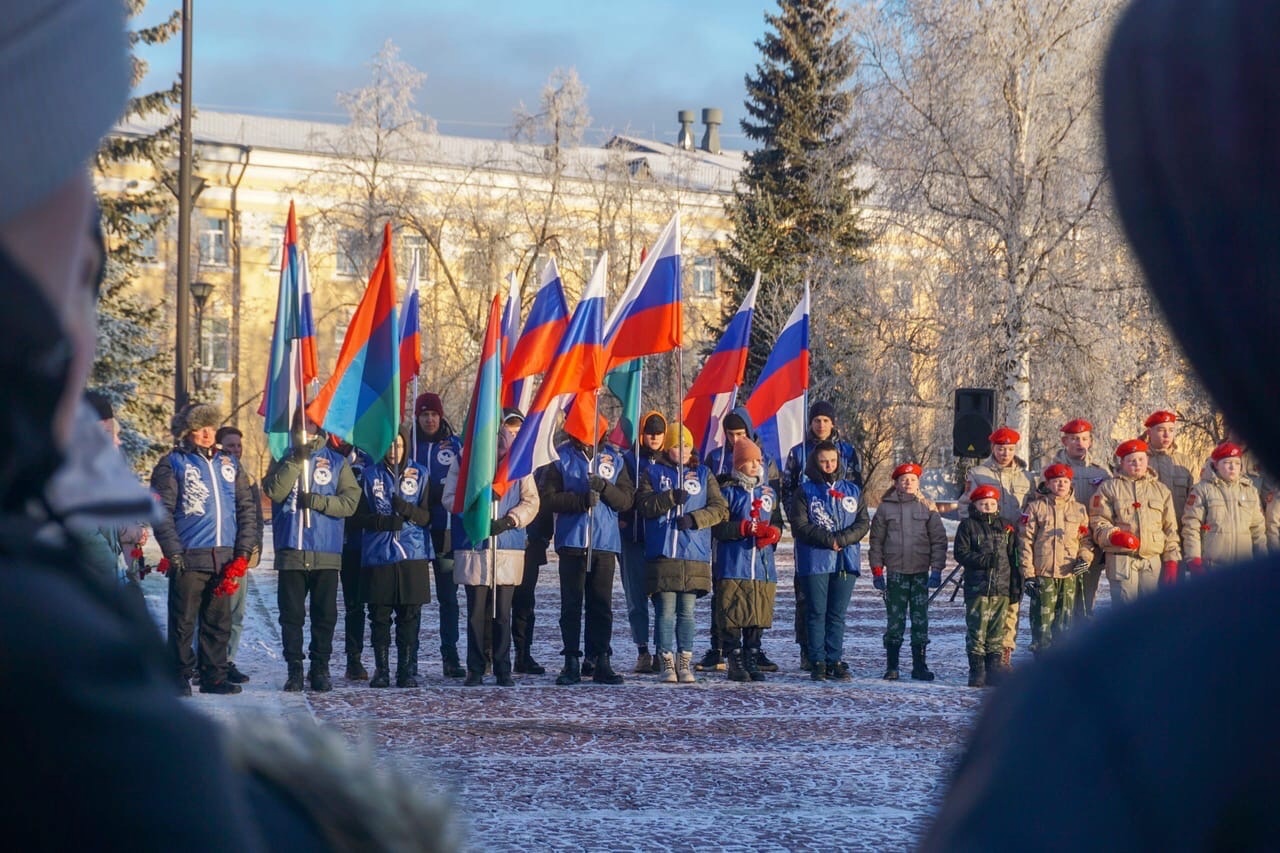 Найдены останки 590 воинов, 417 из них захоронено: в Карелии провели закрытие «Вахты Памяти-2022»