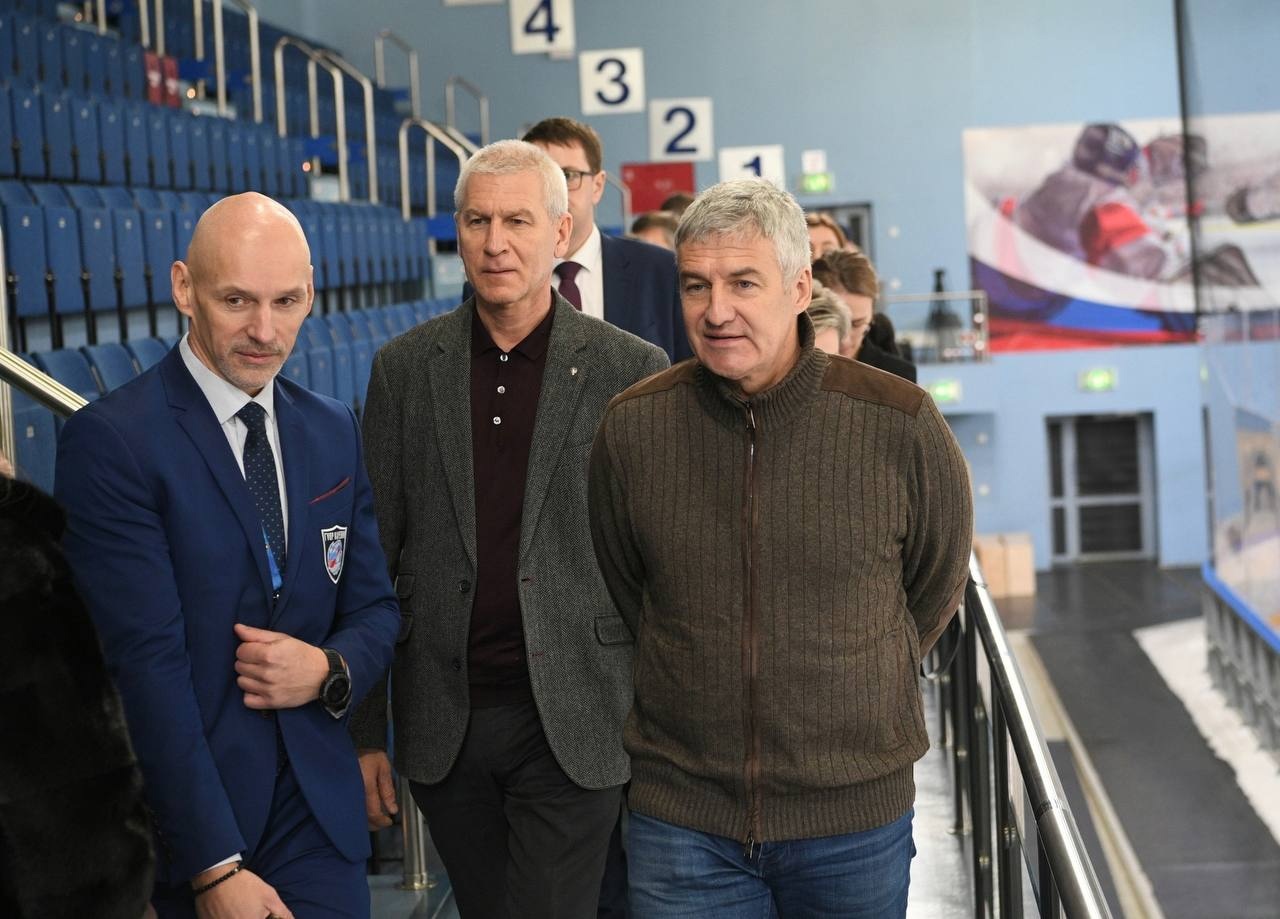 Министр спорта России поддержал строительство детского центра в Кончезере