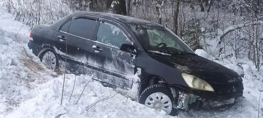 В Карелии водитель на иномарке сбил женщину посреди белого дня