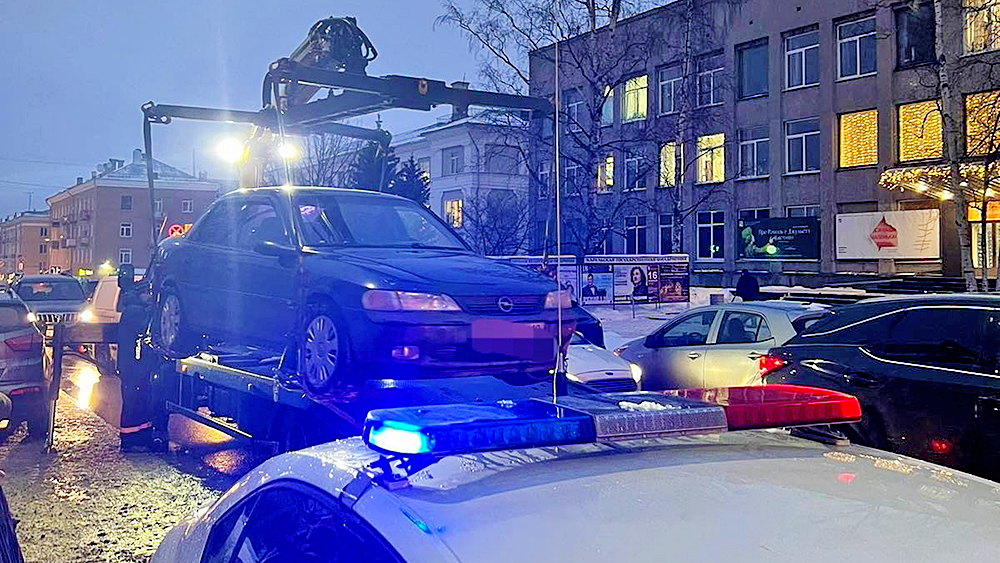 Более 10 нарушителей отстранили от управления автомобилем в Петрозаводске за минувшие выходные