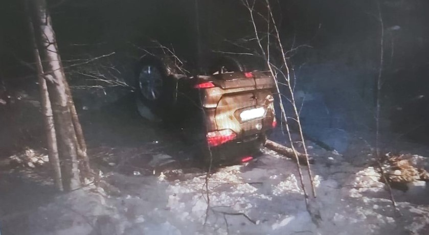 Пассажирка попала в больницу после ДТП на севере Карелии