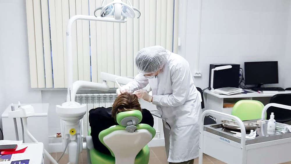 Глава Минздрава Карелии сдержал обещание и открыл стоматологический кабинет в поселке Эссойла