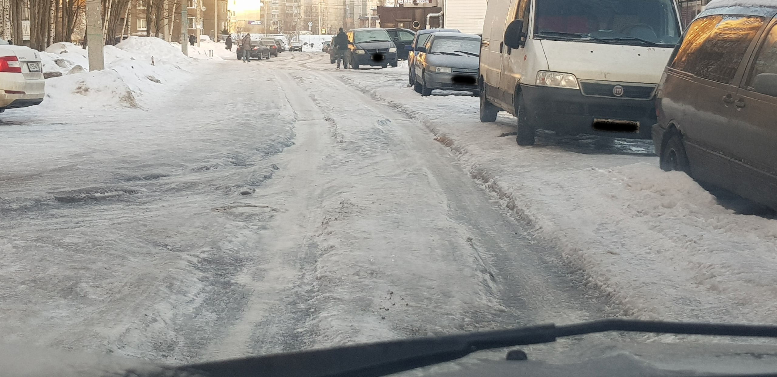 Мороз превратил дороги Петрозаводска в полосу препятствий (ФОТОФАКТ)