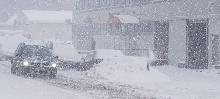 ГИБДД предупредила об ухудшении обстановки на дорогах из-за грядущих снегопадов