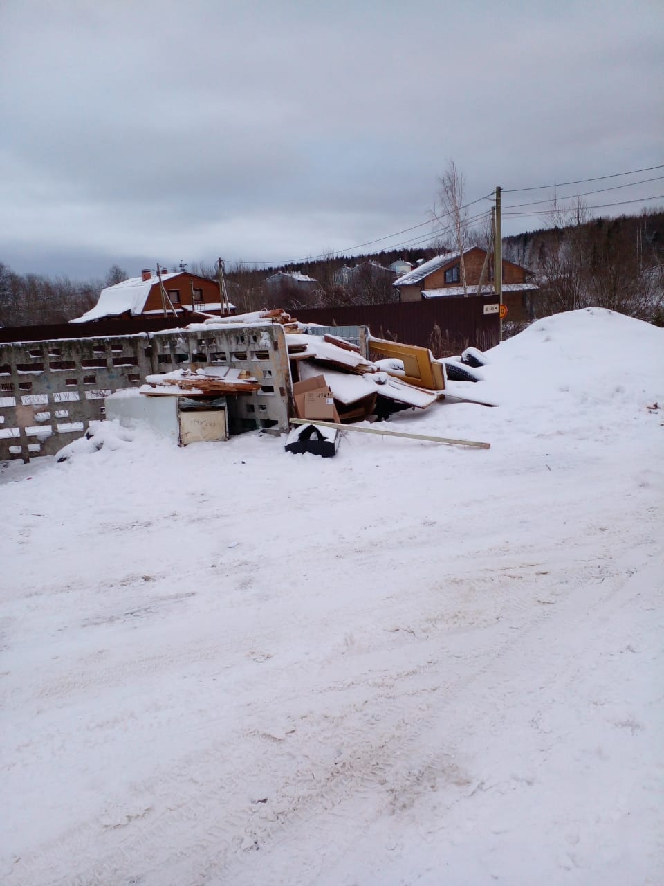 Житель отдаленного микрорайона Петрозаводска пожаловался на плохой вывоз мусора