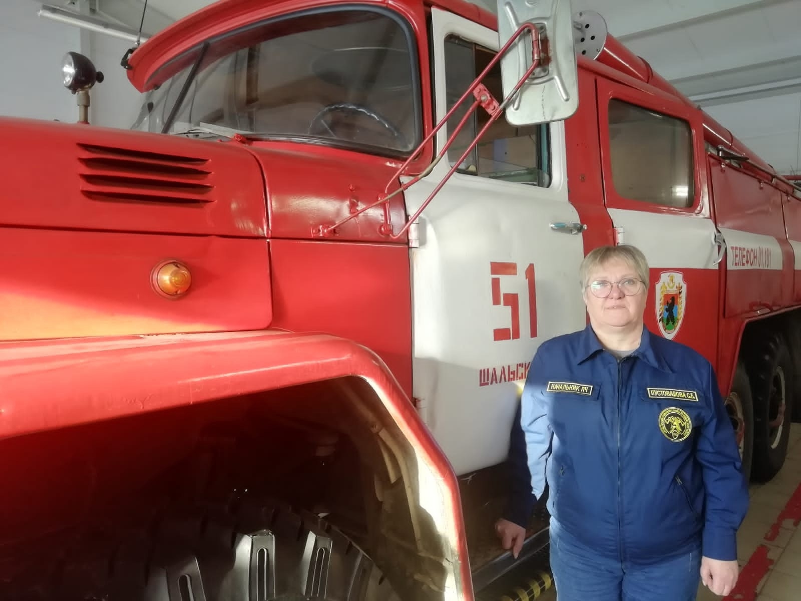 Спасатели рассказали о начальнице пожарной части на востоке Карелии, у которой в подчинении - одни мужчины