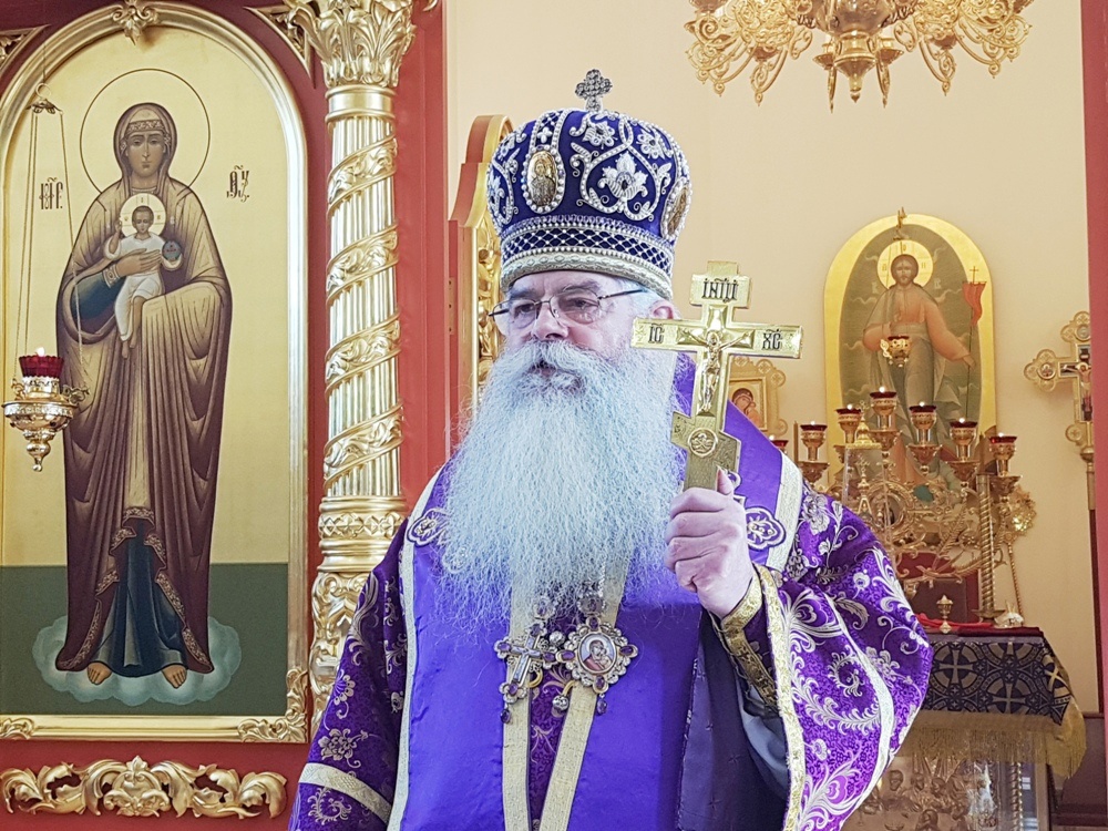 Глава Минздрава Карелии тепло поздравил с днем рождения врача и митрополита Карельской епархии Константина