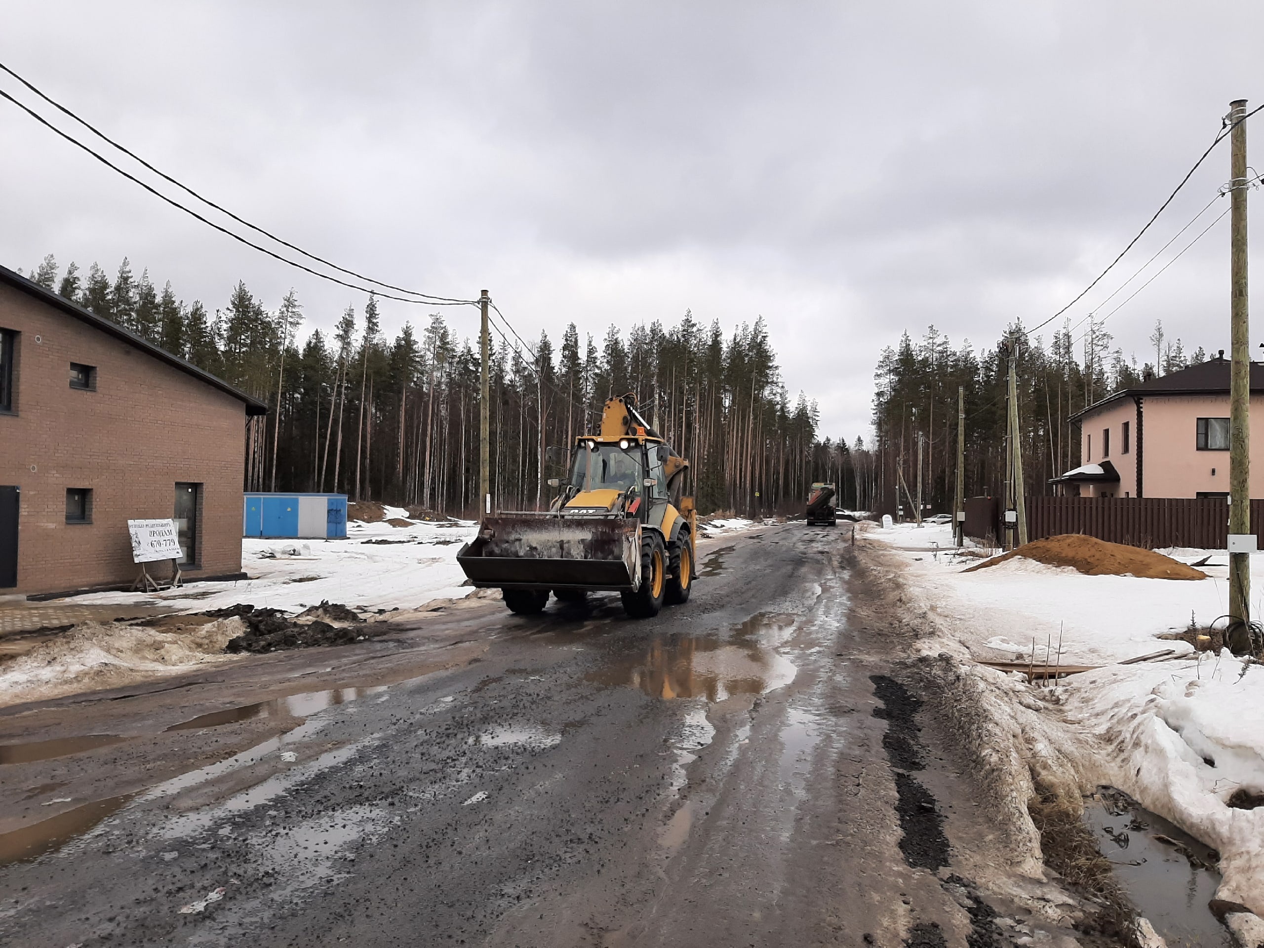 Жители коттеджного городка в Петрозаводске возмущены планами мэрии пустить мимо их домов грузовики