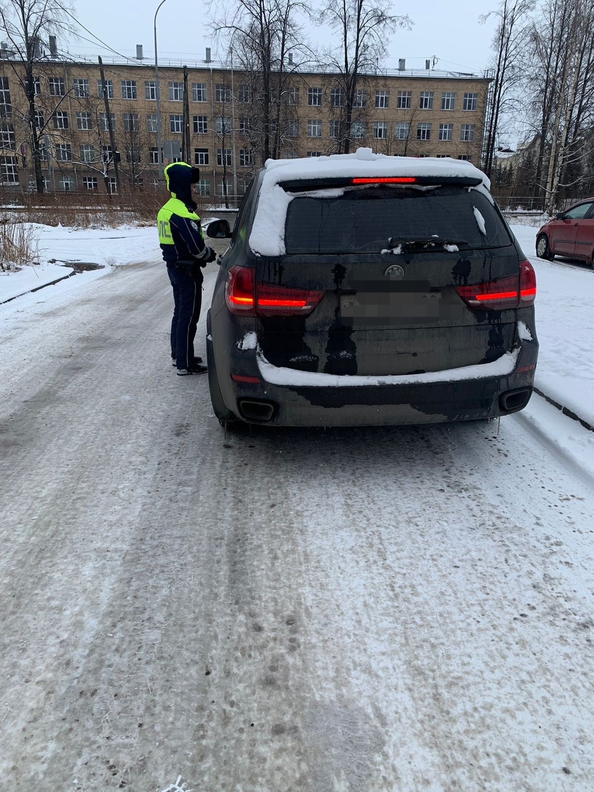 ГИБДД Петрозаводска за неделю поймала 8 водителей, не умеющих перевозить своих детей