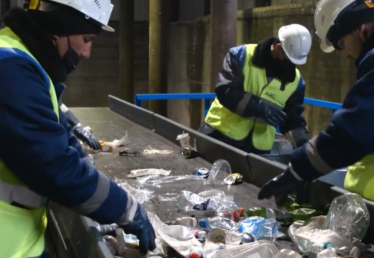 Глава Карелии опубликовал видео, как работает первая в Карелии мусоросортировочная линия