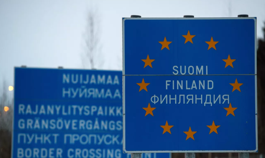 СМИ: финнов начали лишать виз при въезде в Россию