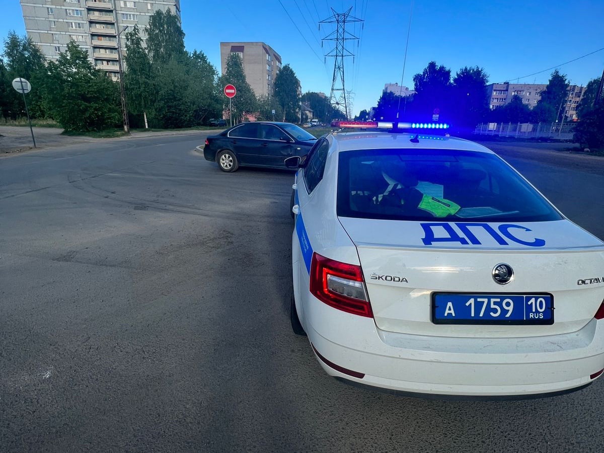 Девять любителей выпить и сесть за руль остановила ДПС Петрозаводска в этот уикенд