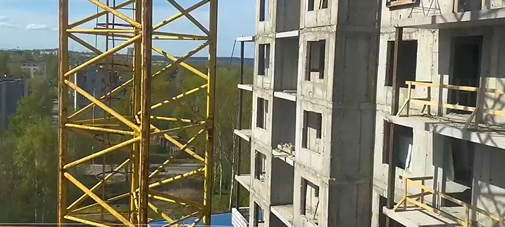 В высотном доме «Онегин» уже устанавливают лифты (ВИДЕО)