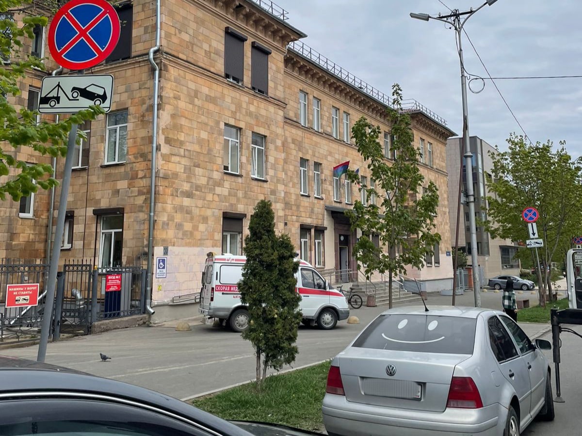 Водители игнорируют запрет парковки в центре Петрозаводска (ФОТО)