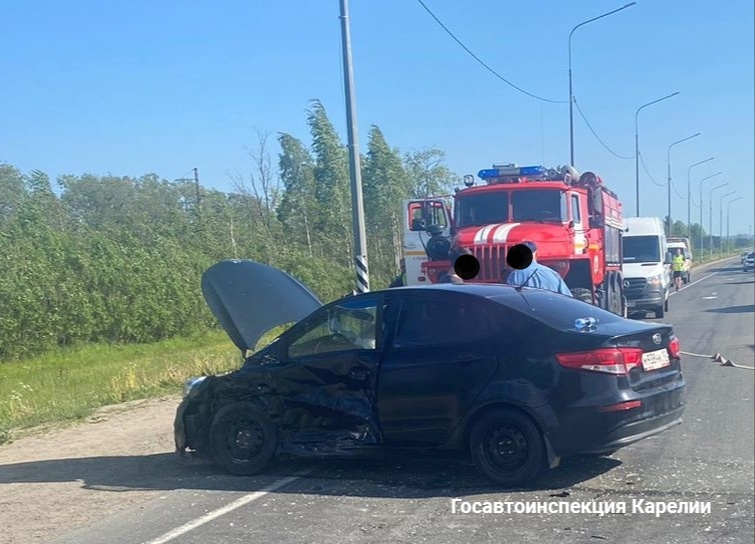 Стало известно, кто погиб в страшной аварии недалеко от Петрозаводска (ФОТО)