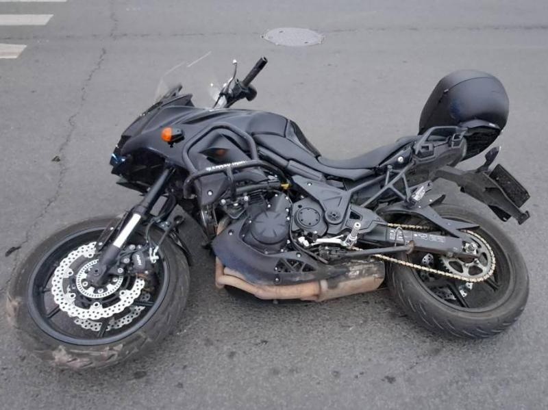 Мотоциклист, разбившийся в центре Петрозаводска, попал в больницу (ФОТО)