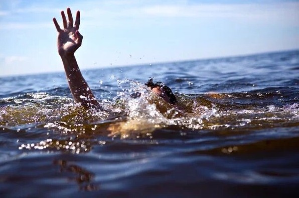 Подросток утонул в петрозаводском карьере