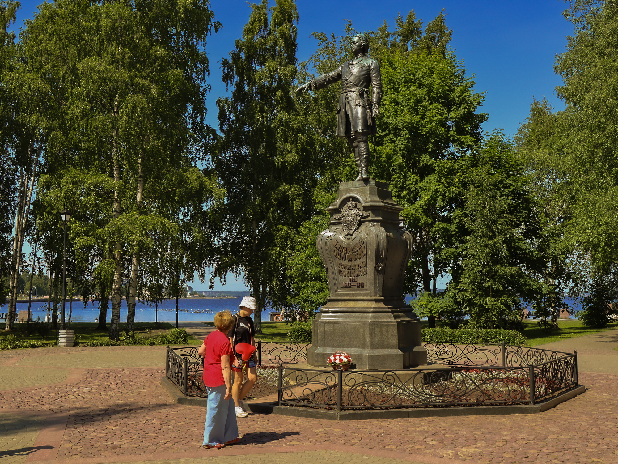 Любители истории рассказали о секрете памятника Петру I в Петрозаводске