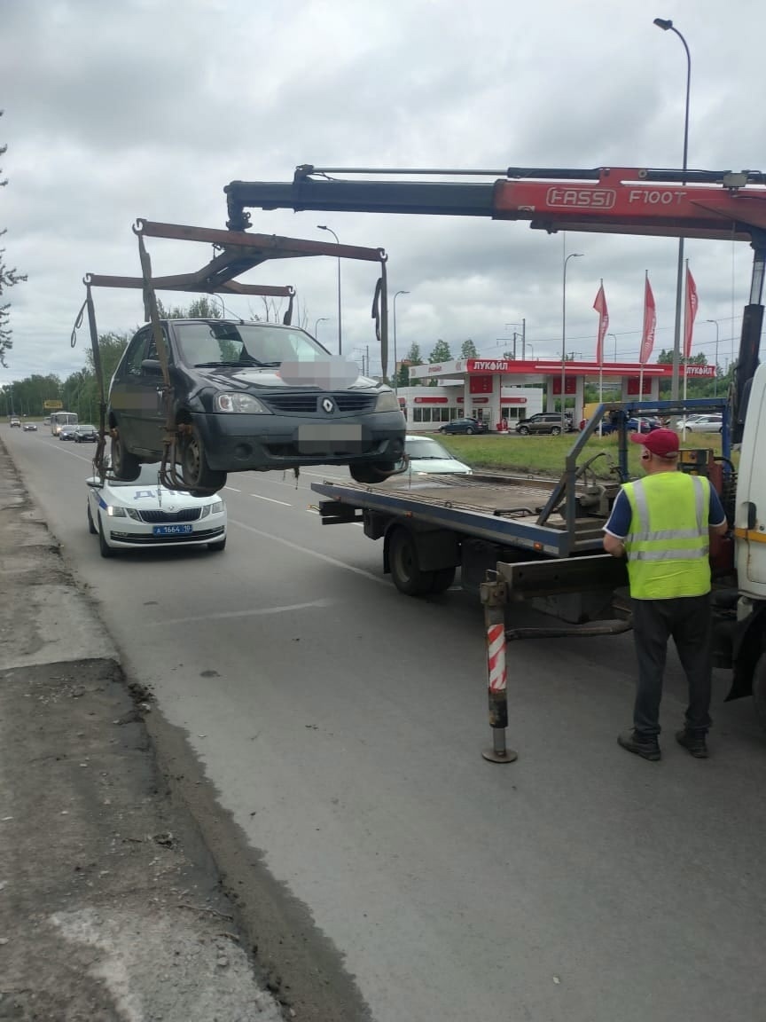 Пьяного водителя в Петрозаводске заметили очевидцы и позвонили в ГИБДД |  11.07.2023 | Новости Петрозаводска - БезФормата