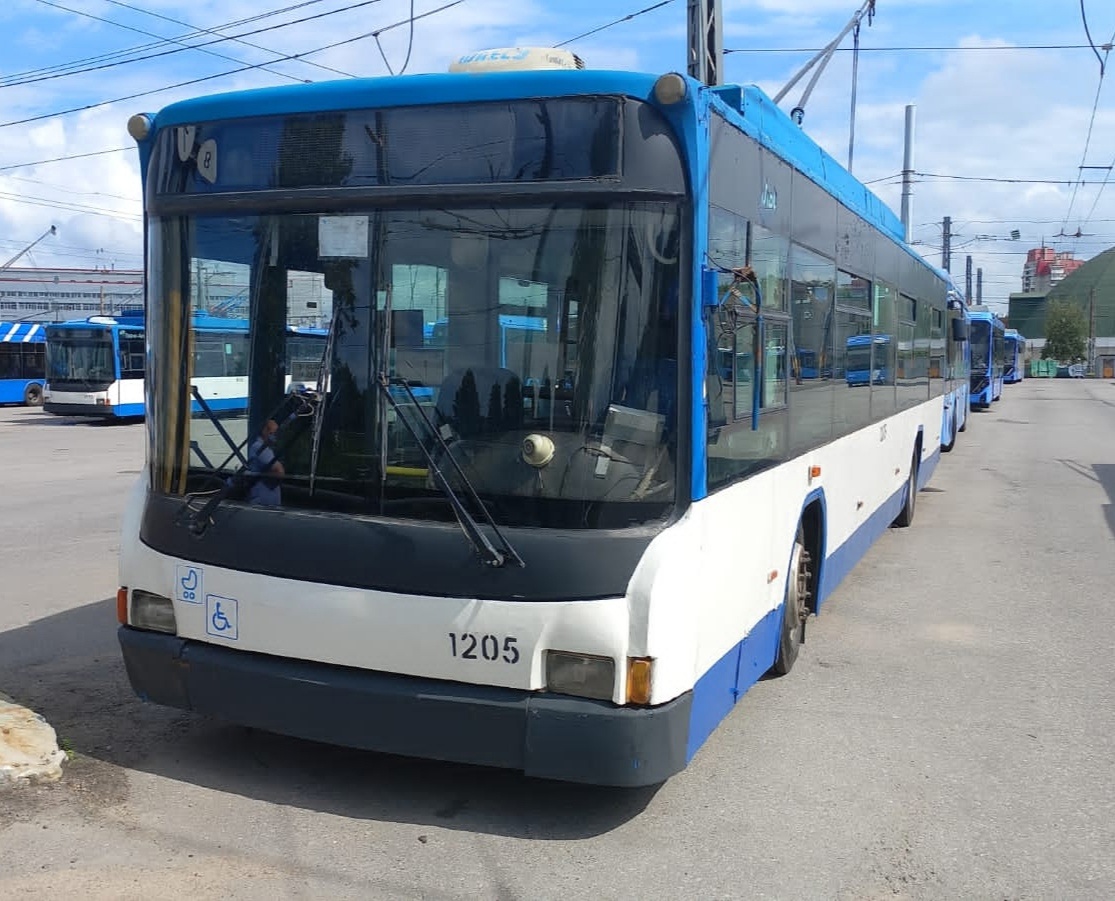 Петрозаводску бесплатно передадут 15 троллейбусов из Петербурга (ФОТО)