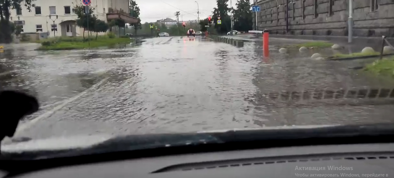 Ливни затопили центр Петрозаводска