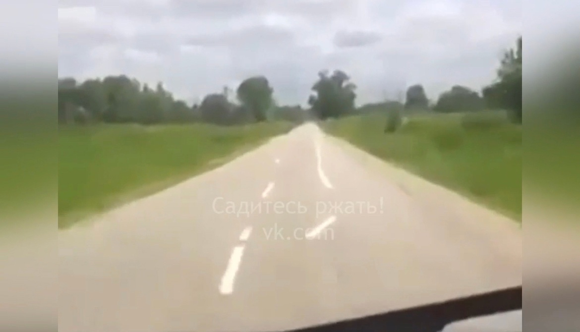 Водители сильно смеялись над «улетной» разметкой в одном из регионов России