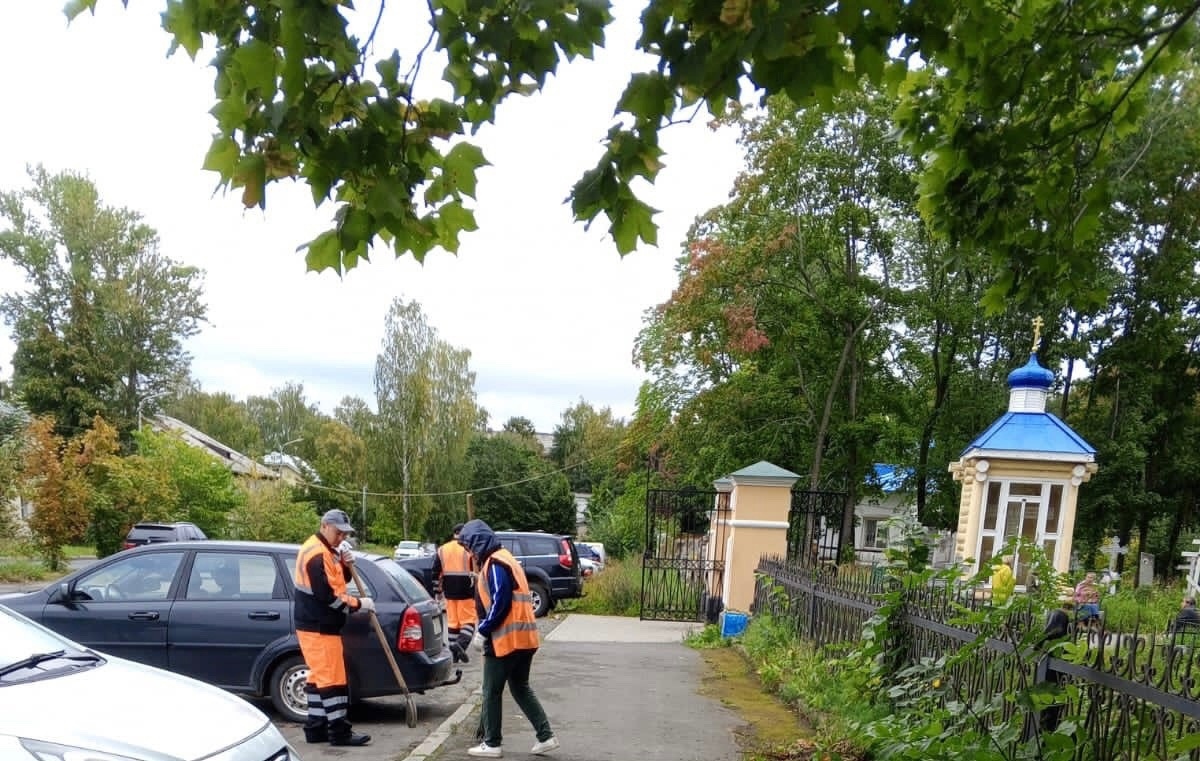 Дорожные пылесосы и поливомоечные машины прошли по улицам Петрозаводска |  СТОЛИЦА на Онего