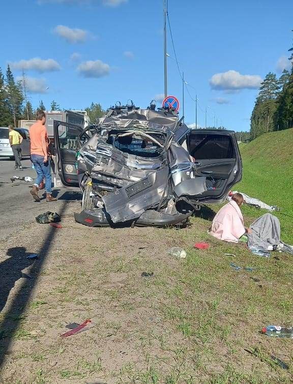 Девочку выписали из больницы после страшного ДТП с колонной велосипедисток по соседству с Карелией