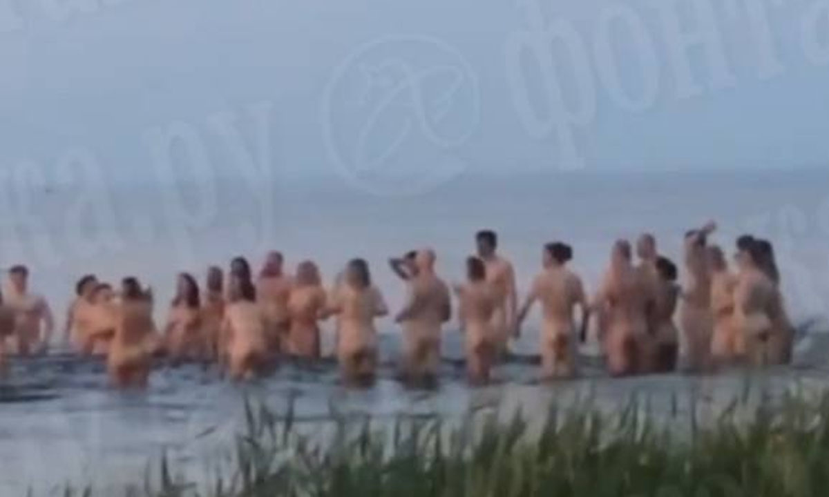 Россиянам объяснили правила купания голышом: Общество: Россия: бант-на-машину.рф