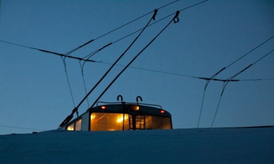 «Ползёт, рогами небо шебурша», — в профессиональном сообществе Петрозаводска трогательно рассказали о троллейбусе  