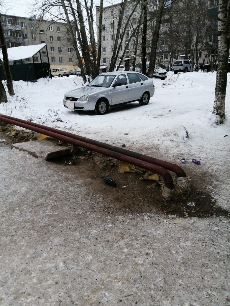 На отапливающие улицу трубы пожаловались в городе бумажников Карелии