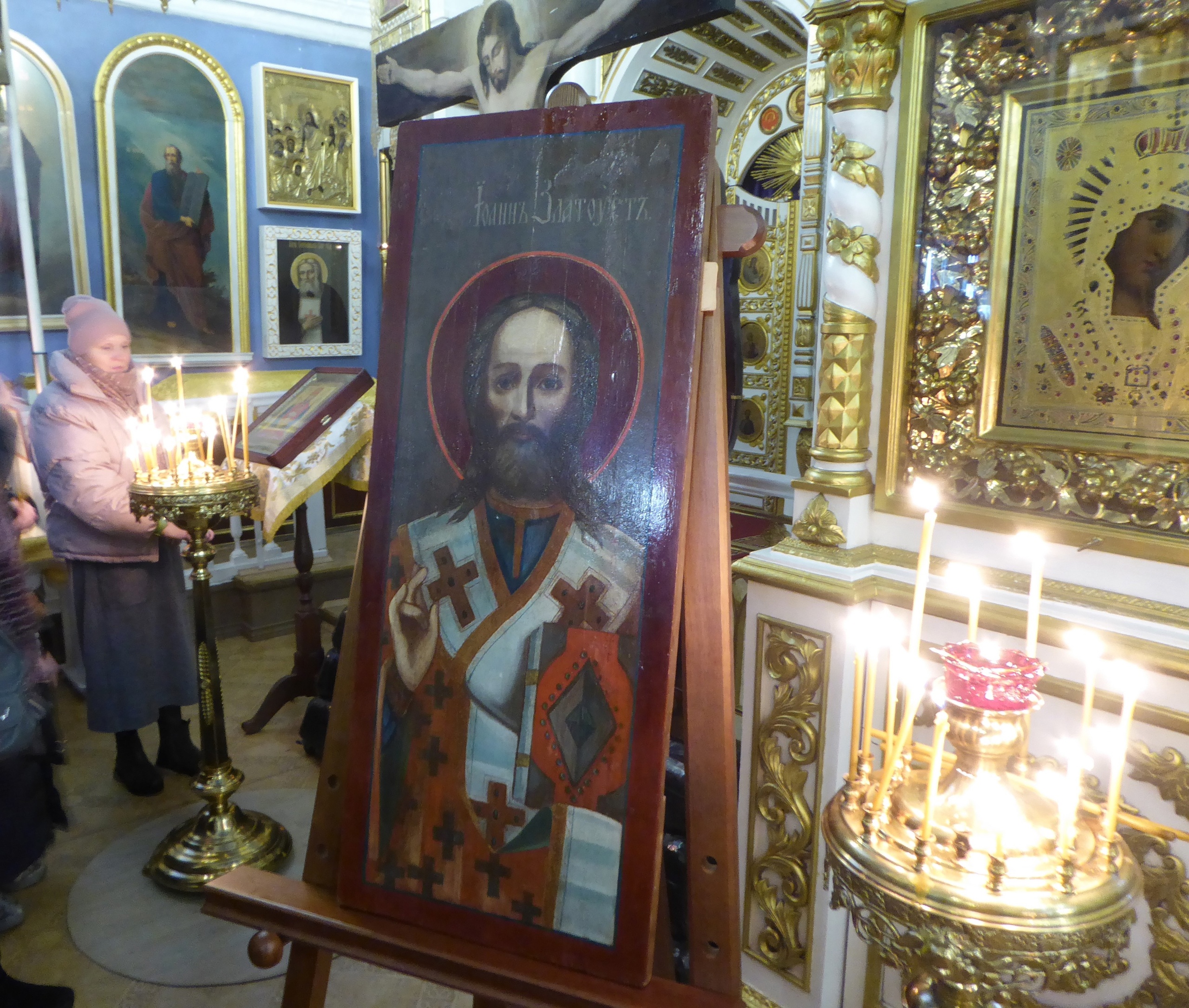 В собор Петрозаводска вернулась обновленная икона