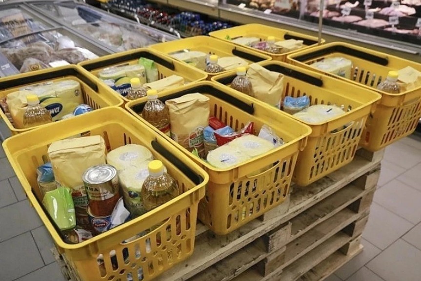 Власти России прокомментировали идею бесплатно раздавать продукты малоимущим