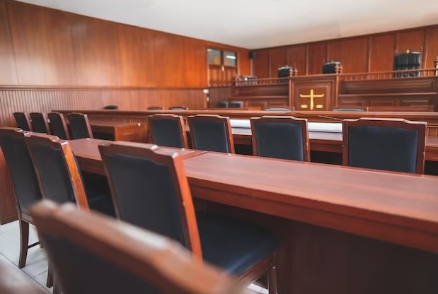 В Суоярвском суде судьбу обвиняемых в убийстве мужчин решили присяжные заседатели