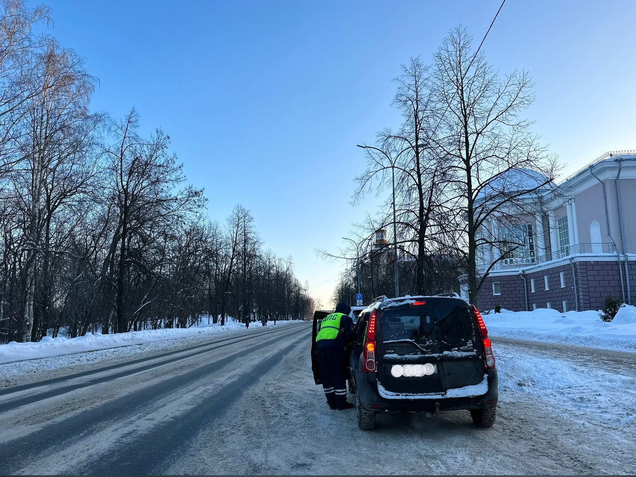 Неделя в Петрозаводске начнется для водителей с проверки на трезвость