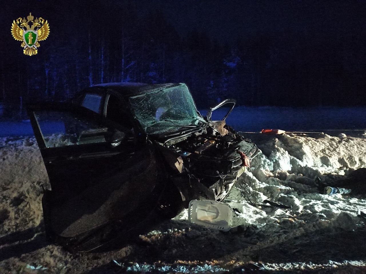 Водитель отечественной легковушки погиб в аварии на трассе в Карелии