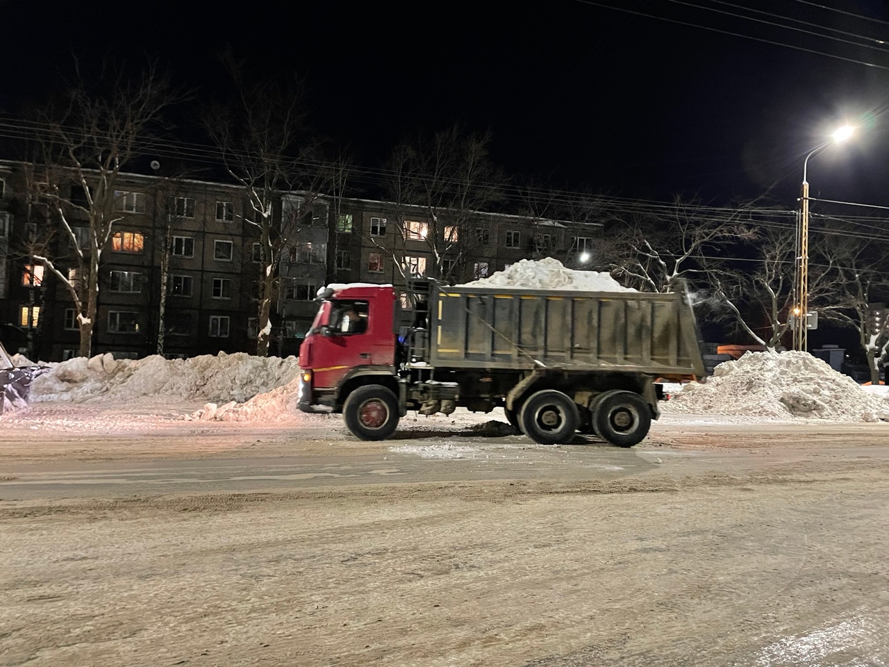 Водителей Петрозаводска предупредили о ночной уборке улиц